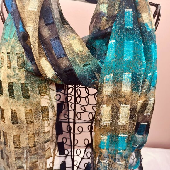 Vintage Modernist Geometric Scarf — Blue, Green & Gold Pattern - Picture 5 of 16